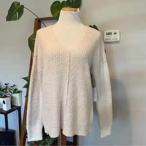 Cupcakes & Cashmere Cozy Soft V Neck Sweater NWT